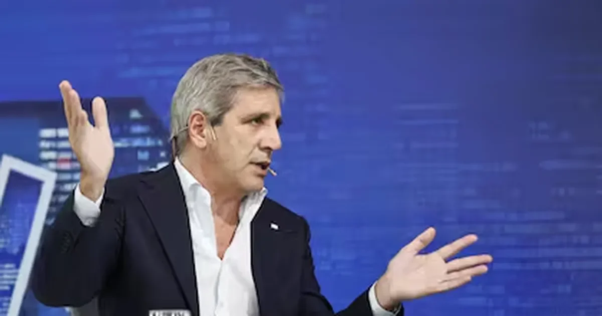 Ajustes en el cepo cambiario: ¿Cómo impactará en el dólar blue y los ahorros?