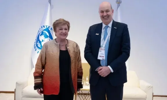 La auditoría del FMI en Argentina genera expectativas en la reunión entre Sturzenegger y Georgieva
