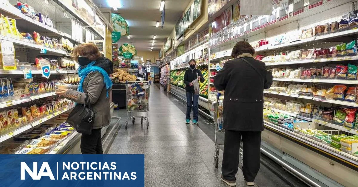 Proyecciones sombrías: consultoras desconfían de la reducción de la inflación esperada por Caputo